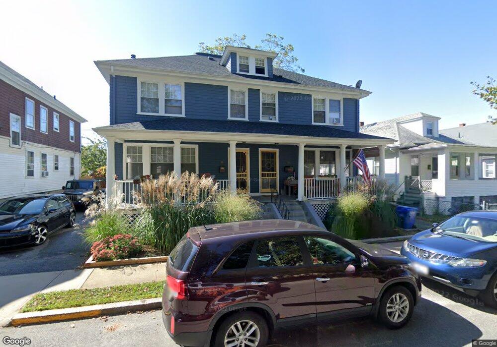 32 Thurston Ave unit 32B, Newport, RI 02840 - photo 1