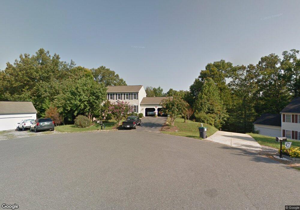 3715 W Glen Dower Dr, Fredericksburg, VA 22408 - photo 1