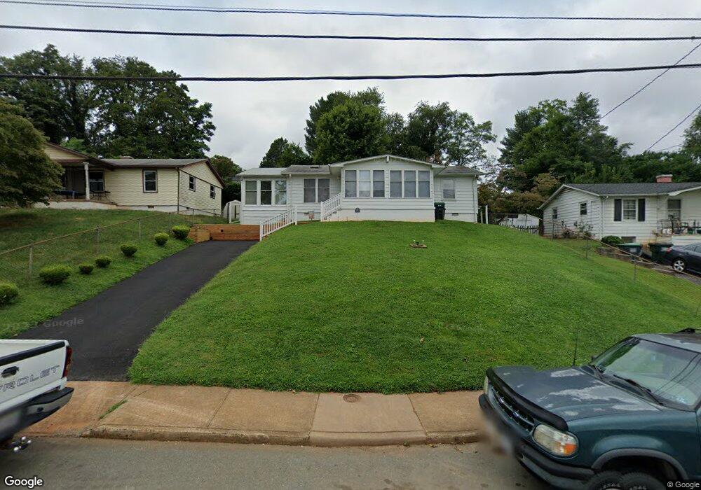 309 Carlton Rd, Charlottesville, VA 22902 - photo 1