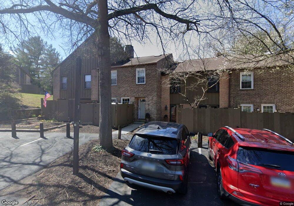 35 Fairway Rd, Reading, PA 19607 - photo 1