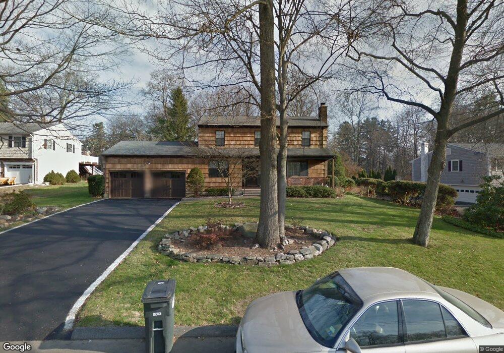 59 Bertmor Dr, Stamford, CT 06905 - photo 1