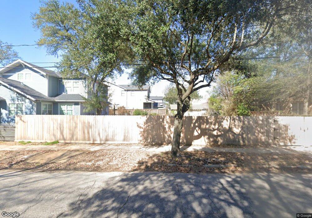 709 Pecore St, Houston, TX 77009 - photo 1