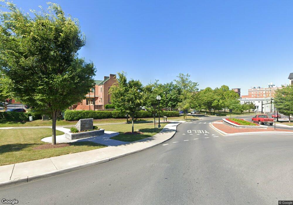 221 E Piccadilly St, Winchester, VA 22601 - photo 1