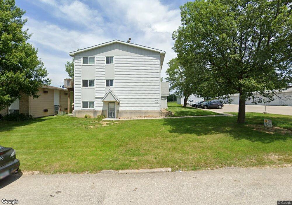 1400 Meadowview Dr, Marion, IA 52302 - photo 1