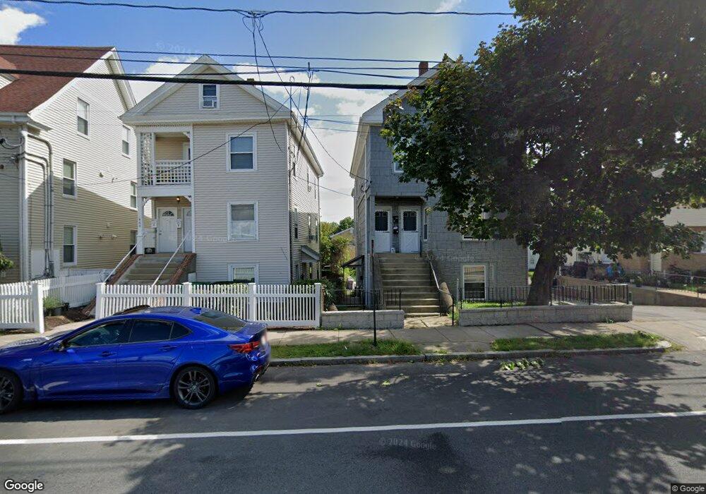 18 Barrieau Ct, Newtonville, MA 02460 - photo 1