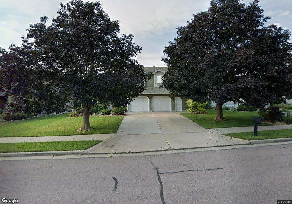 1018 Southridge Rd, New Ulm, MN 56073 - photo 1