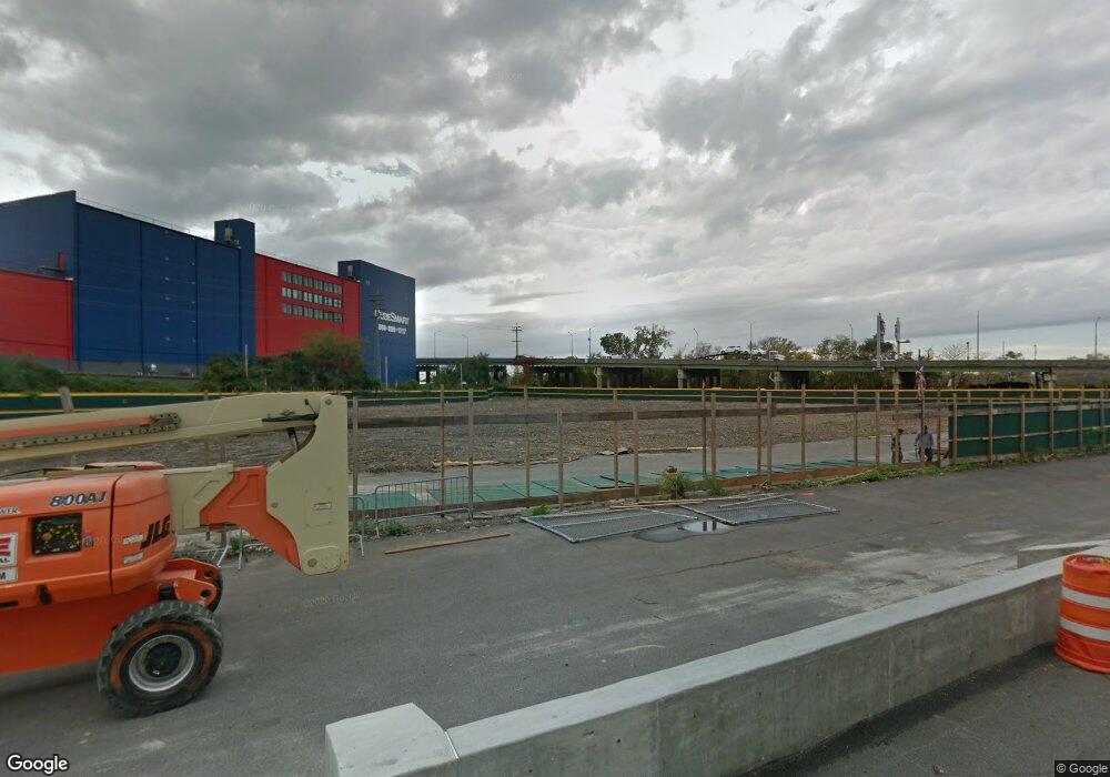 Longfield unit 8V, Flushing, NY 11354 - photo 1