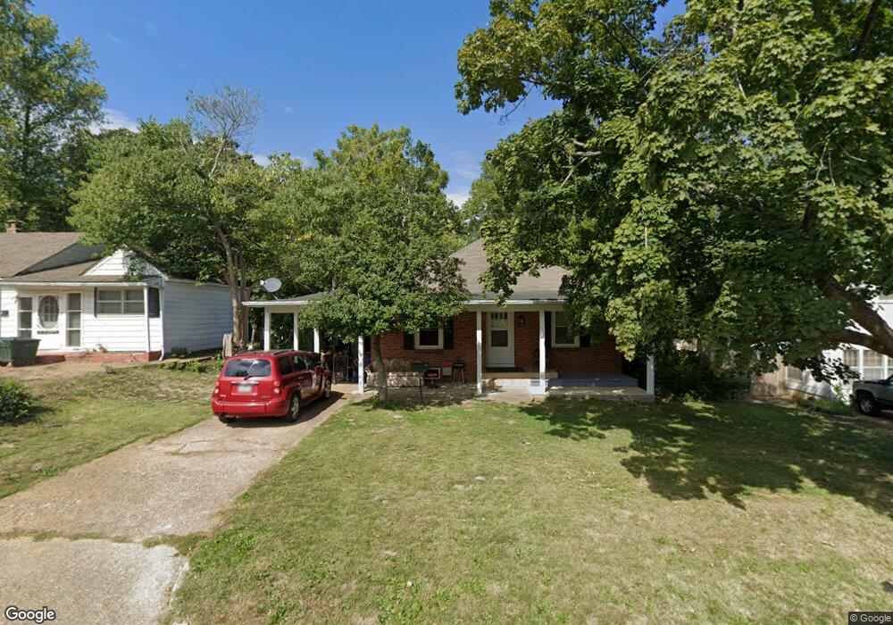 1020 Lynwood Dr, Rolla, MO 65401 - photo 1