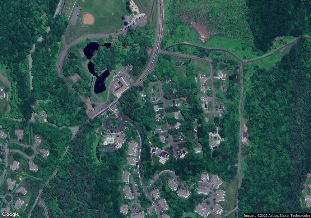 37 Atwood St, Middlebury, CT 06762 - photo 1