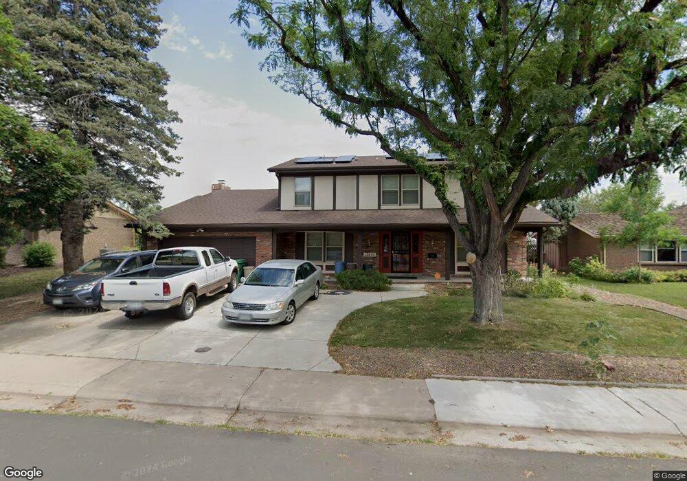 12437 E Cedar Cir, Aurora, CO 80012 - photo 1