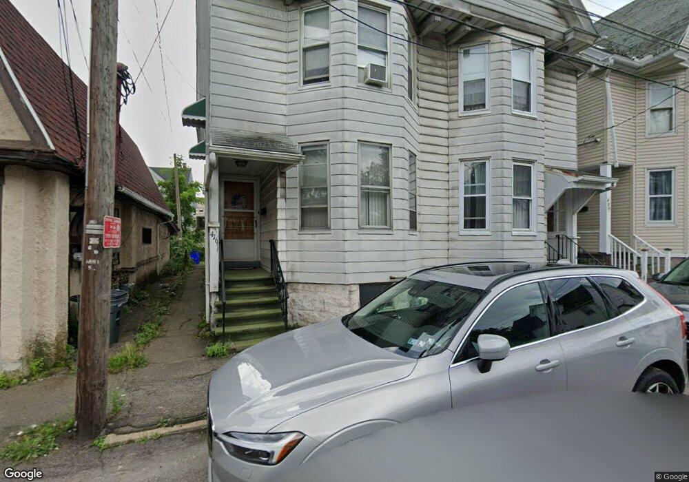 418 W Hemlock St, Hazleton, PA 18201 - photo 1