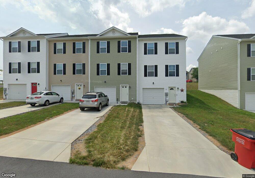 27 Crocus Ct, Martinsburg, WV 25404 - photo 1