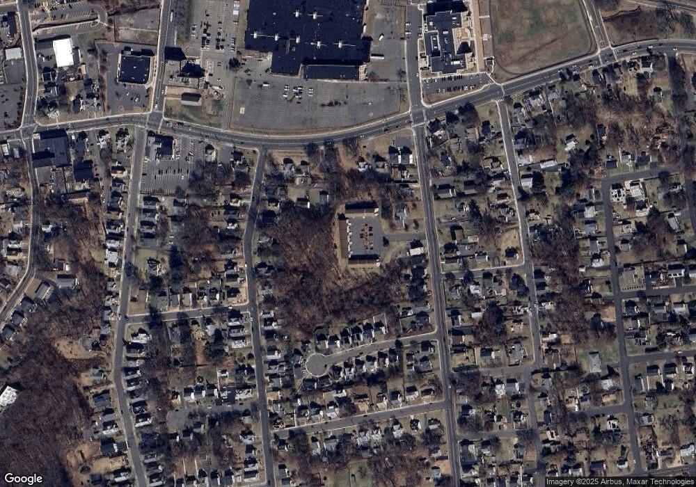 36 Willis St unit 8B, Bristol, CT 06010 - photo 1