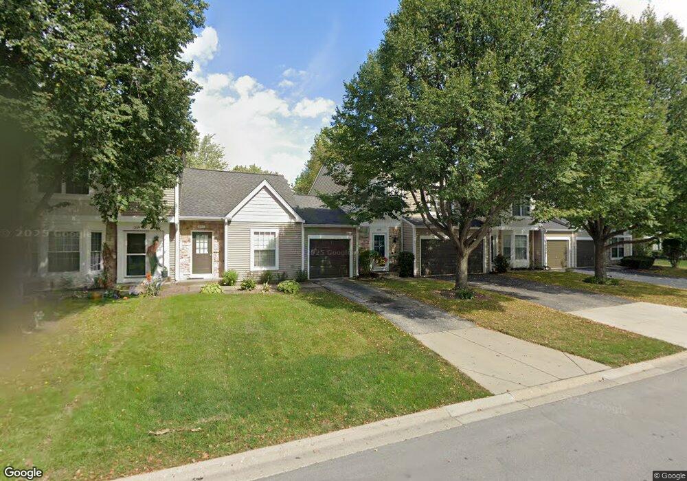 2108 Teton Pkwy, Algonquin, IL 60102 - photo 1