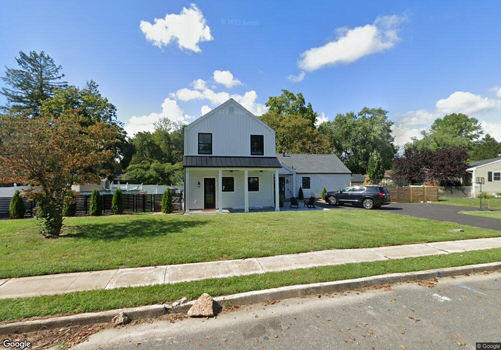 4 Johnson Dr, Allentown, NJ 08501 - photo 1