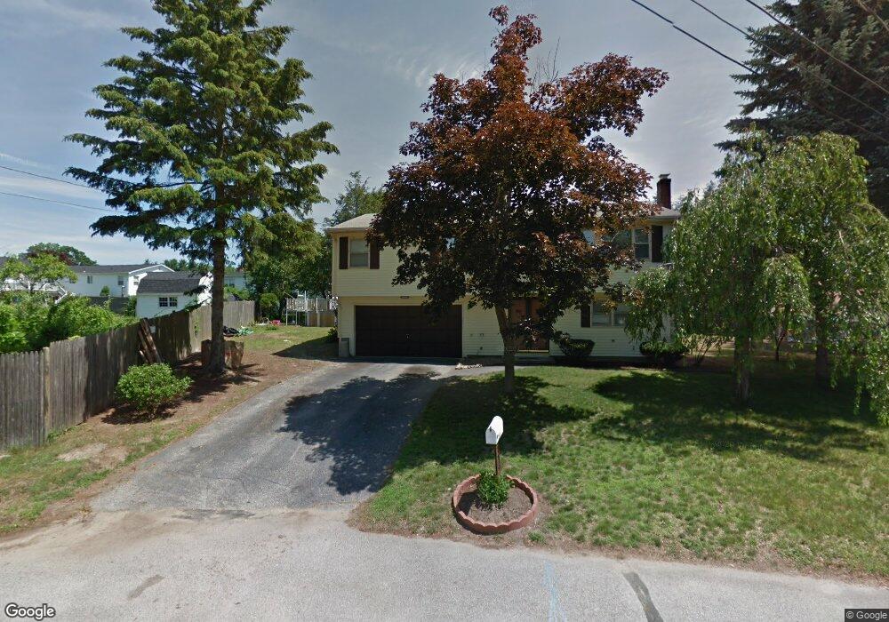 7 Birch Rd, Greenville, RI 02828 - photo 1