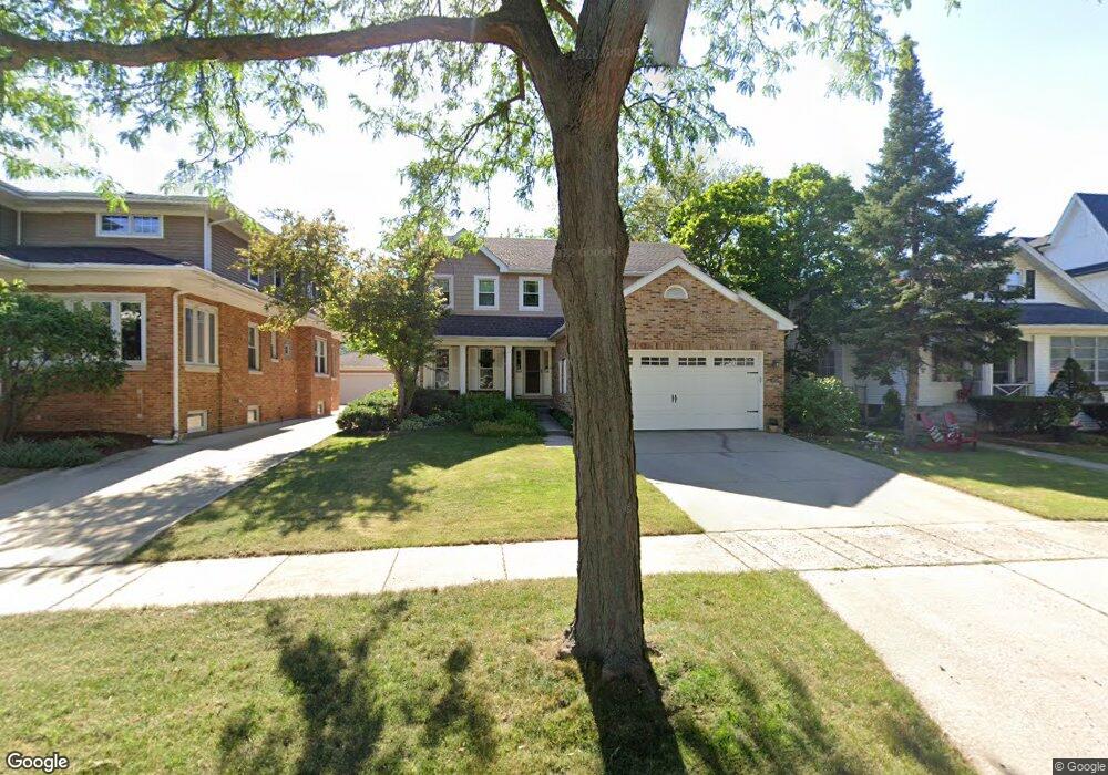 244 N Walnut St, Elmhurst, IL 60126 - photo 1