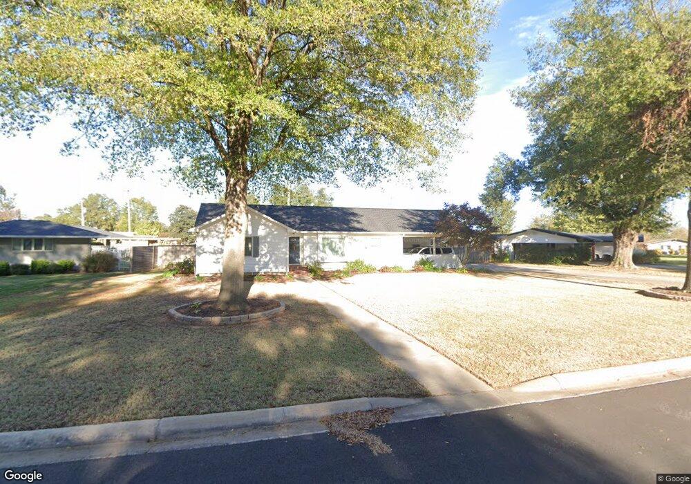 1907 Coker Hampton Dr, Stuttgart, AR 72160 - photo 1