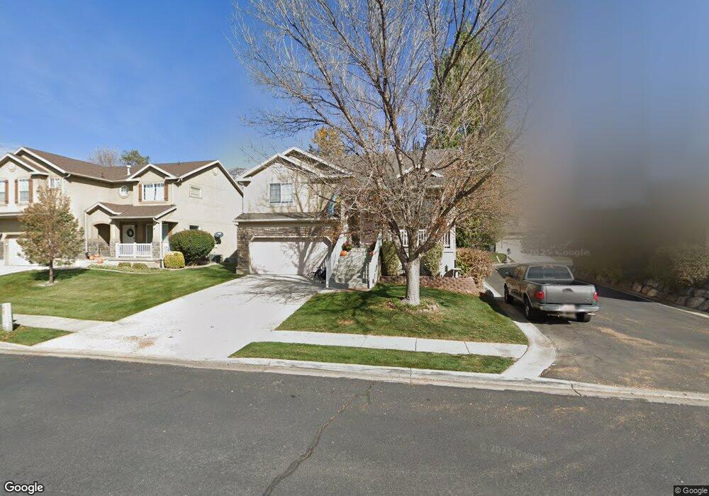 823 S Apple Grove Ln, Pleasant Grove, UT 84062 - photo 1