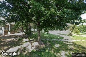 520 S 11th St, Wymore, NE 68466