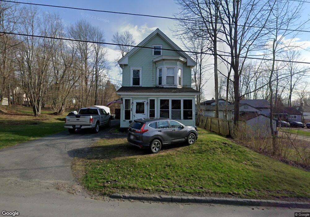 33 Park St, Dexter, ME 04930 - photo 1