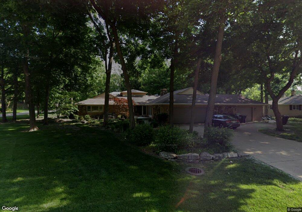 282 E Tall Trees Ln, Palatine, IL 60067 - photo 1
