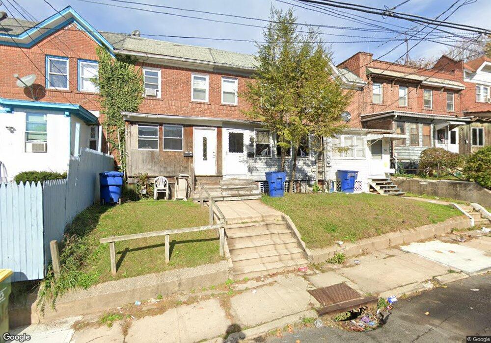 239 Wood St, Waterbury, CT 06704 - photo 1