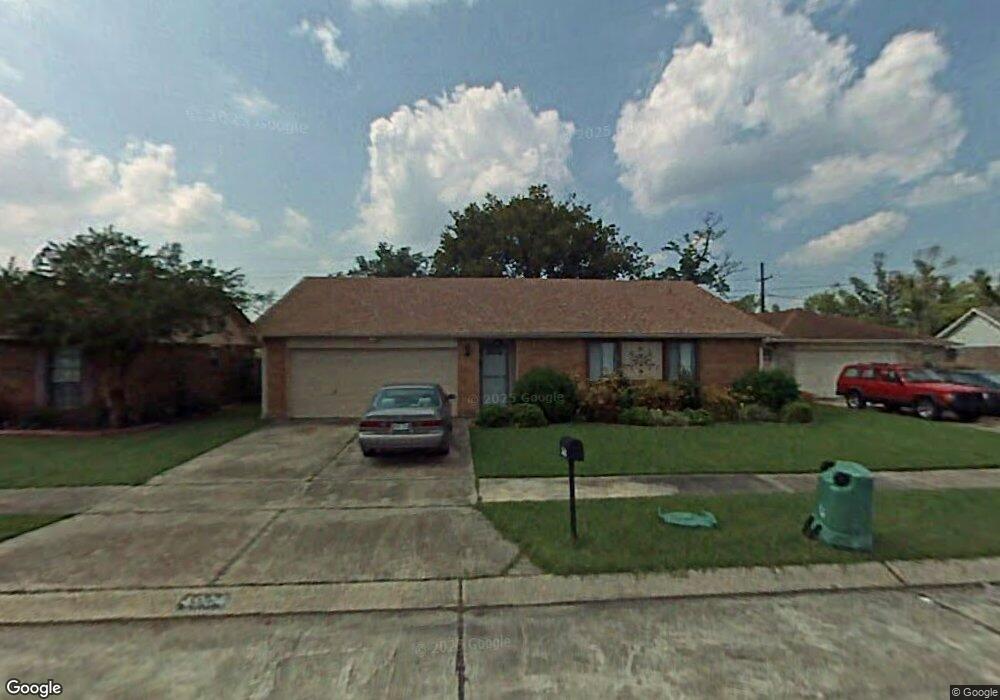 4904 White Oak Dr, Marrero, LA 70072 - photo 1