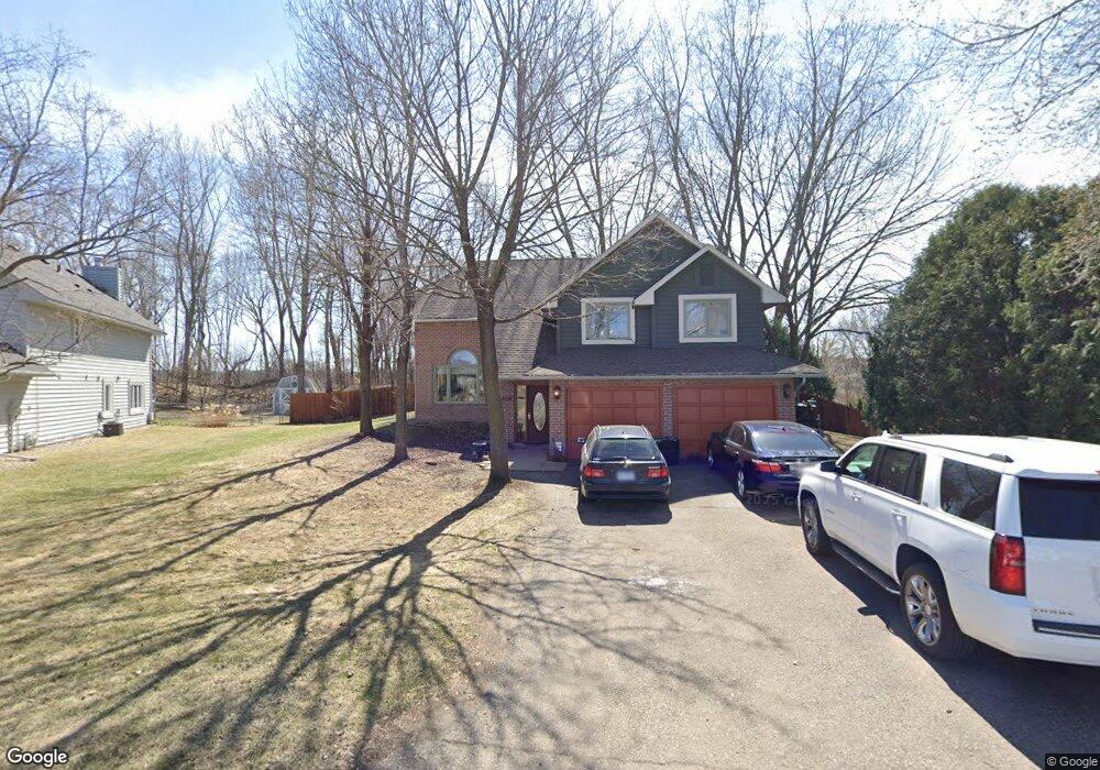 4528 Saddlewood Dr, Minnetonka, MN 55345 - photo 1