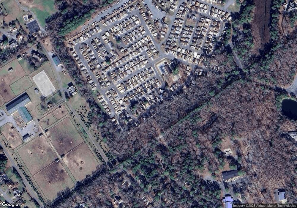 303 Timberline Cir, Berlin, MD 21811 - photo 1