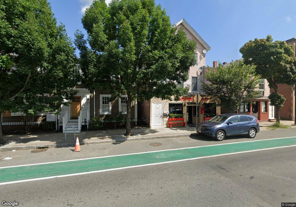 16 Pitman St unit 2, Somerville, MA 02143 - photo 1