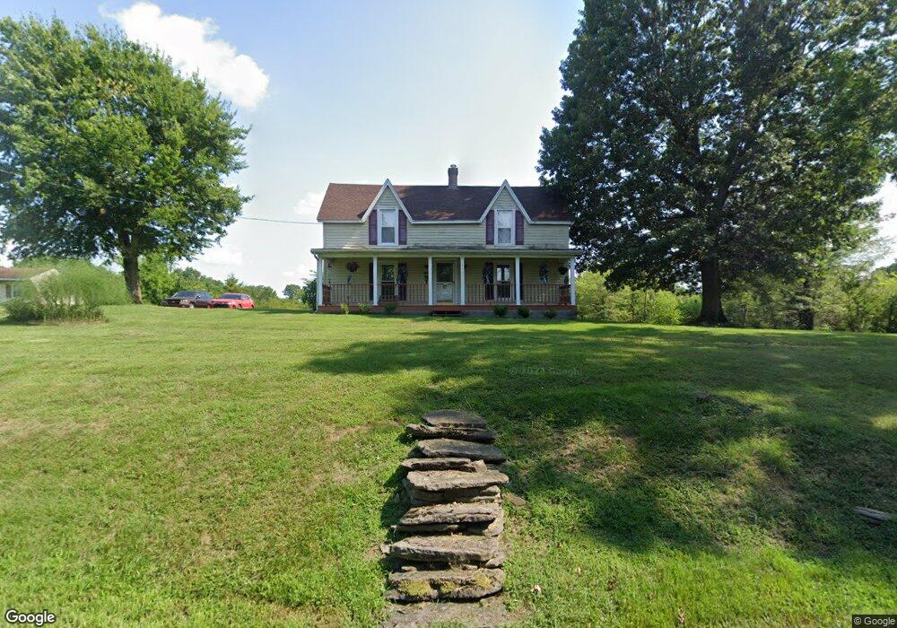 1363 Baxter Ridge Rd, Lawrenceburg, KY 40342 - photo 1