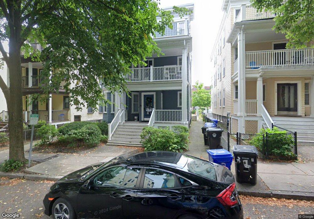 119 Browne St unit 2B, Brookline, MA 02446 - photo 1