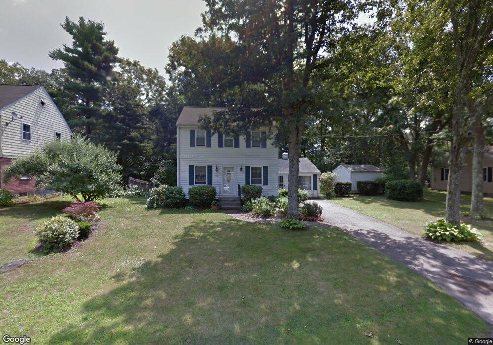 28 Lloyd Ave, Wrentham, MA 02093 - photo 1