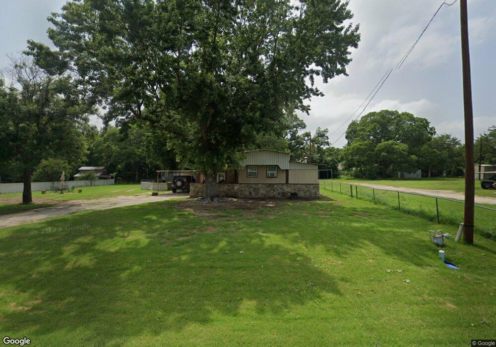 639 N Ash Terrace, Springtown, TX 76082 - photo 1