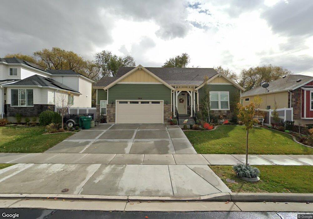 735 W Abbey Way, Layton, UT 84041 - photo 1