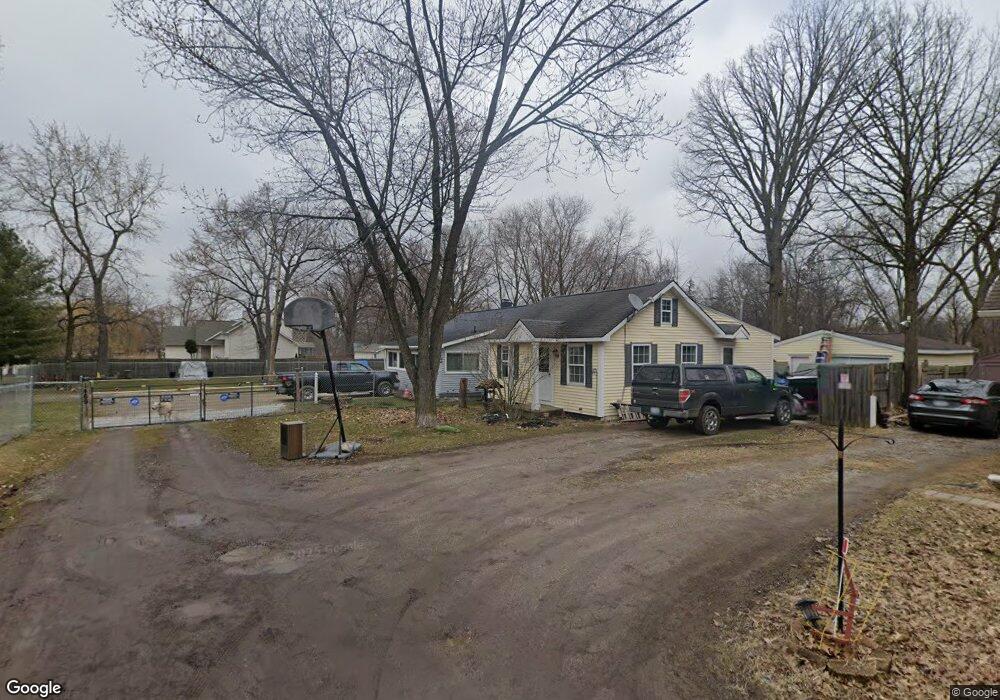 1469 East Dr, Flint, MI 48532 - photo 1