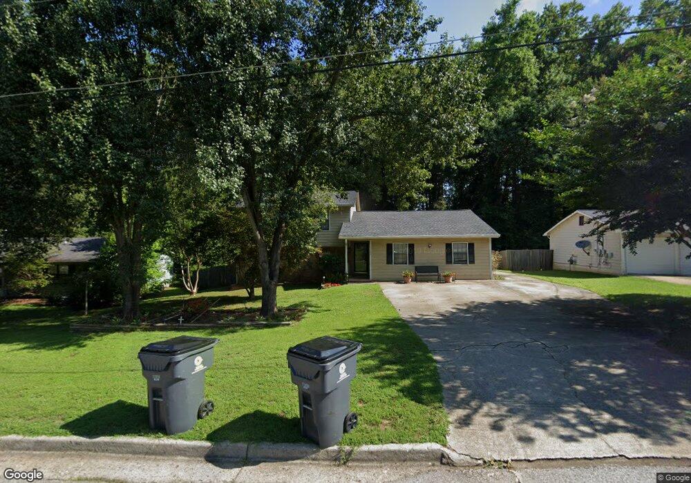 10203 Hamilton Glen unit III, Jonesboro, GA 30238 - photo 1