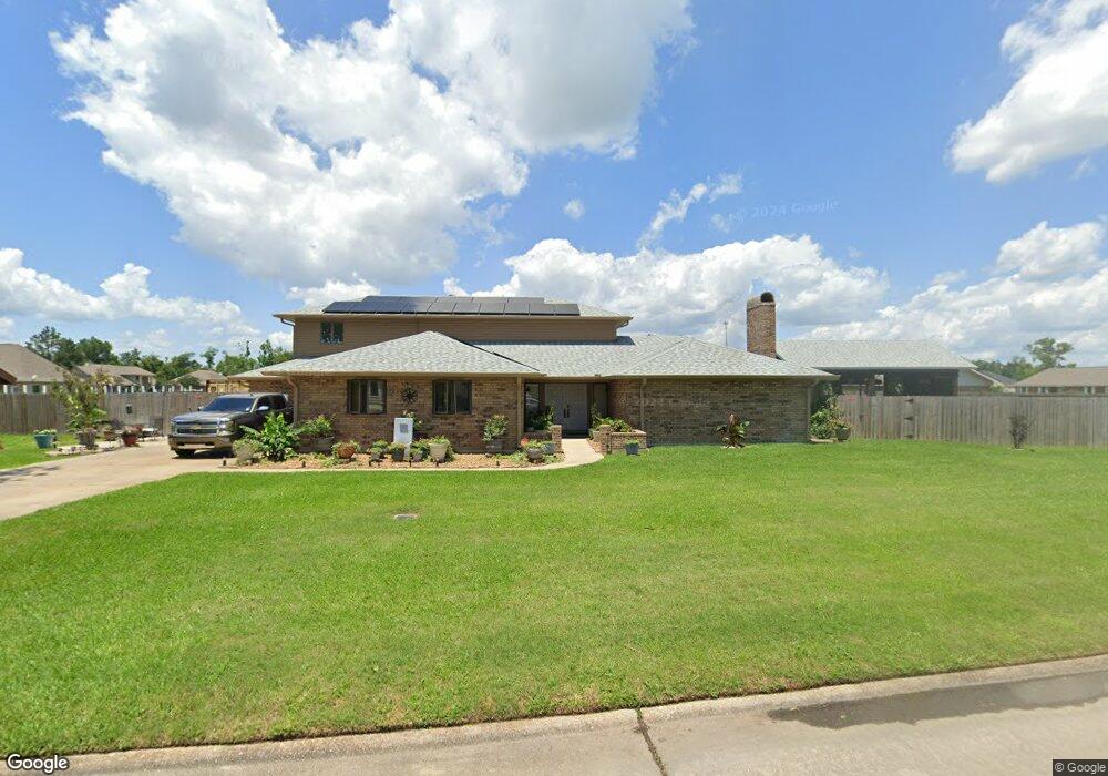 2021 Willowick St, Lake Charles, LA 70607 - photo 1