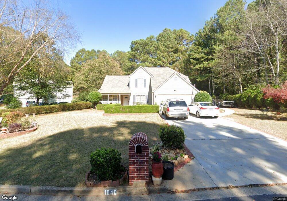 1040 Taylor Oaks Dr, Roswell, GA 30076 - photo 1