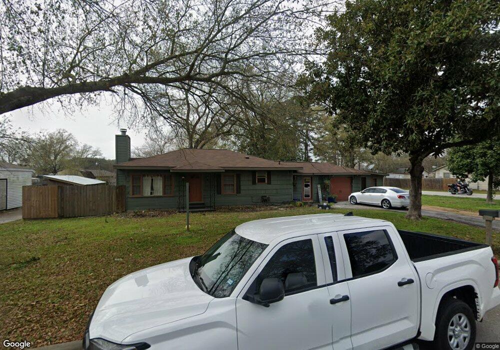 306 Baker Dr, Tomball, TX 77375 - photo 1