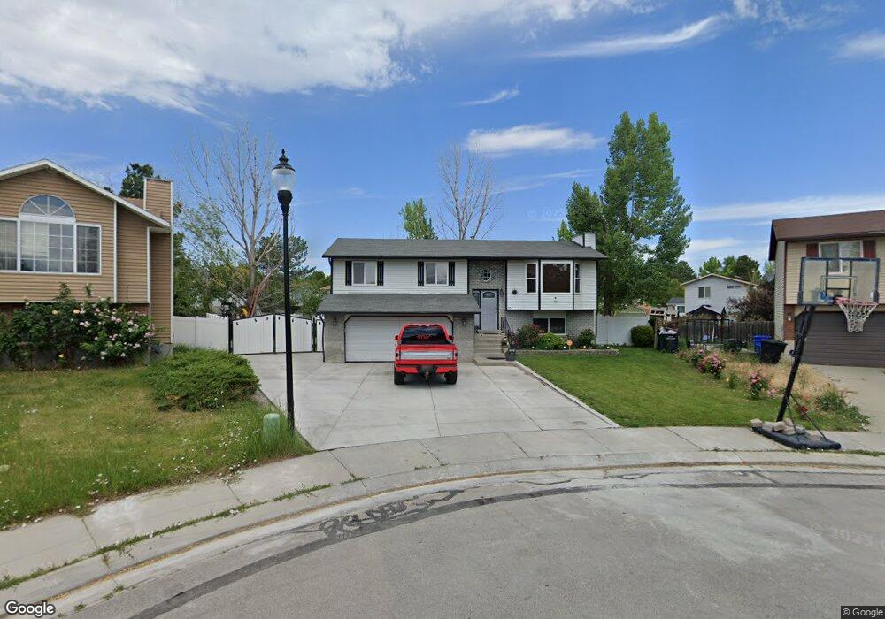 6854 Red Elm Cir, West Jordan, UT 84081 - photo 1