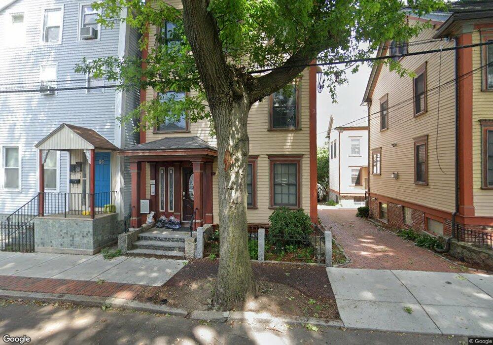 93 Gore St unit 3, Cambridge, MA 02141 - photo 1