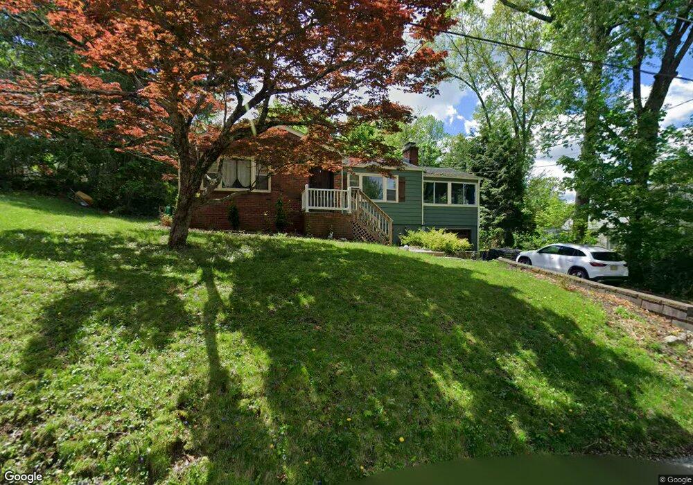 30 Maple Tree Ln, Sparta, NJ 07871 - photo 1