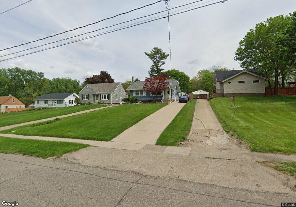 2621 56th St, Des Moines, IA 50310 - photo 1