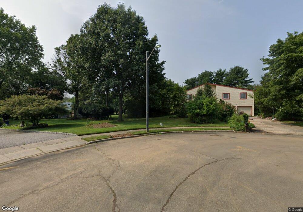 7 Barkley Ct, Monmouth Junction, NJ 08852 - photo 1