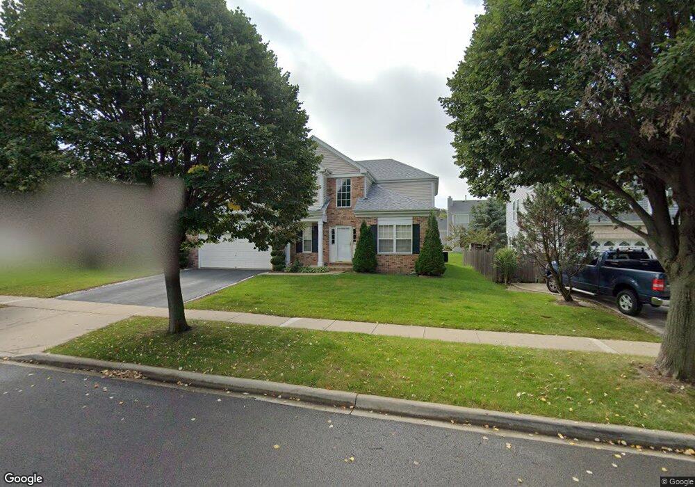 1209 Mayfair Dr, Carpentersville, IL 60110 - photo 1