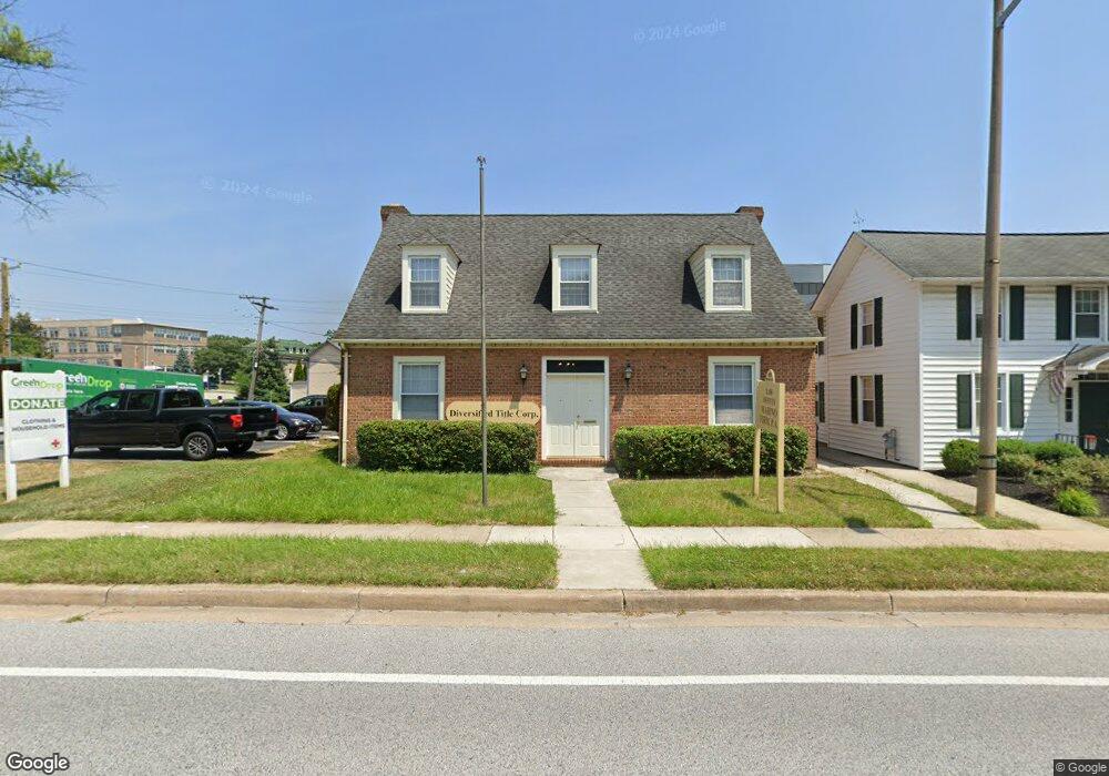 611 Bosley Ave, Baltimore, MD 21204 - photo 1