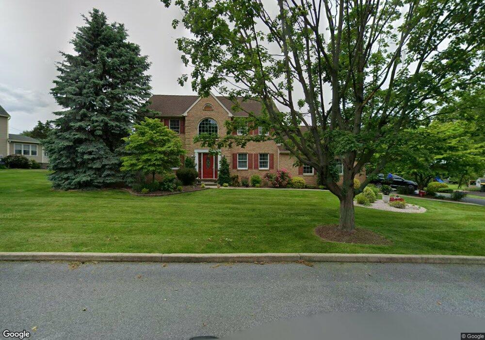 15 High Saddle Ln, Allentown, PA 18104 - photo 1