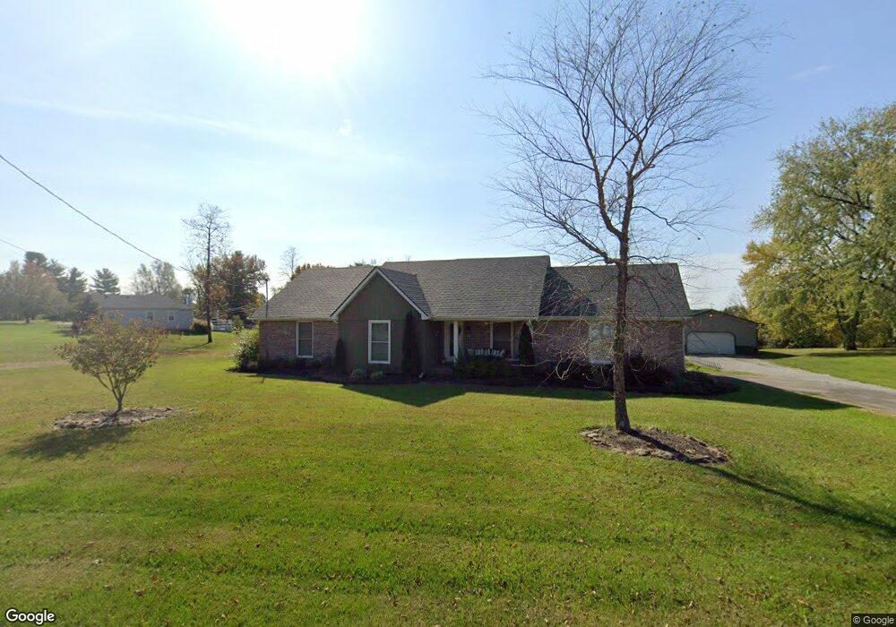 1910 W Moody Ln, La Grange, KY 40031 - photo 1